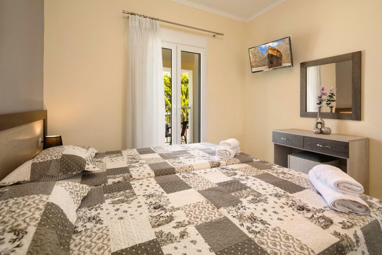 Morfeas Zante Apartments Ngoại thất bức ảnh